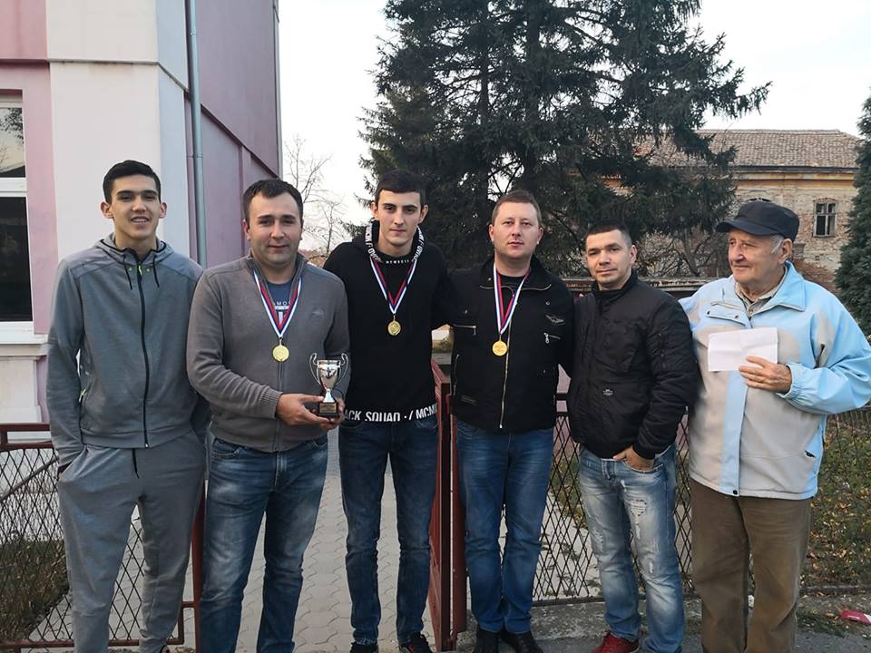 You are currently viewing Шах клуб „Звижд“ освојио 1. место на екипном првенству Браничевског округа!